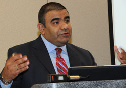 Dr. Edgar Diaz, DVM
