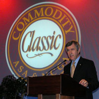 Commodity Classic 33