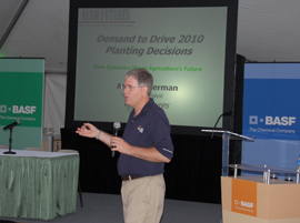 Arlen Suderman at BASF Tent Farm Progress 2009