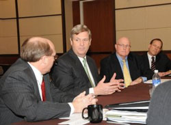 vilsack meets with corn growers