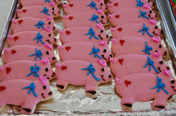 BI pig cookies